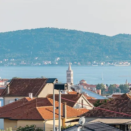 Elegance Apartment *