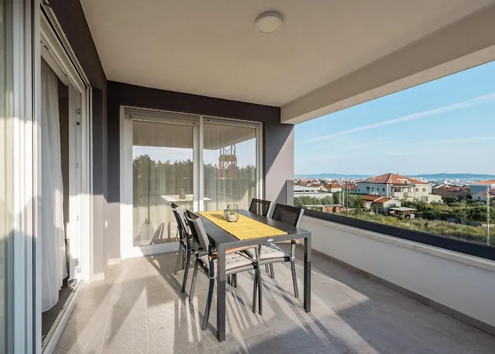 Elegance * 자다르