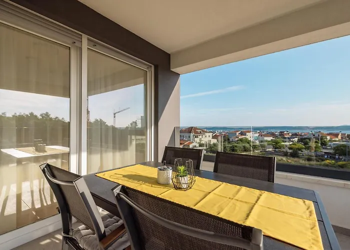 Elegance * 자다르