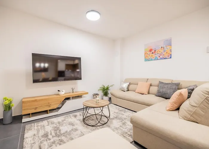 Elegance Apartamento *